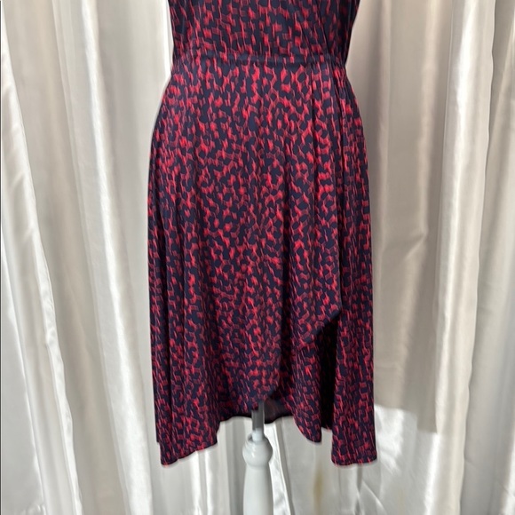 BCBGMaxAzria Red and Black Patterned Dress Size Small - Picture 4 of 9